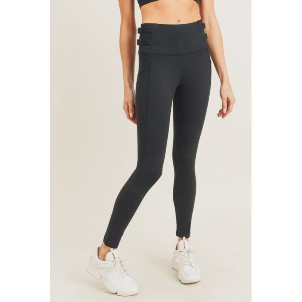 Harness Strap Highwaist Leggings - Picture 2 of 8